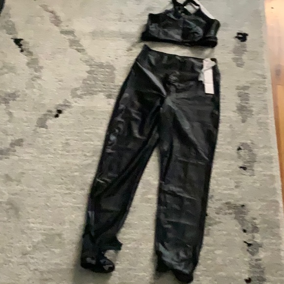 Good American athletic outfit size 1 - Picture 2 of 8